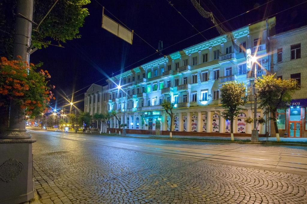 Hotel Vinnytsia Sawoy エクステリア 写真