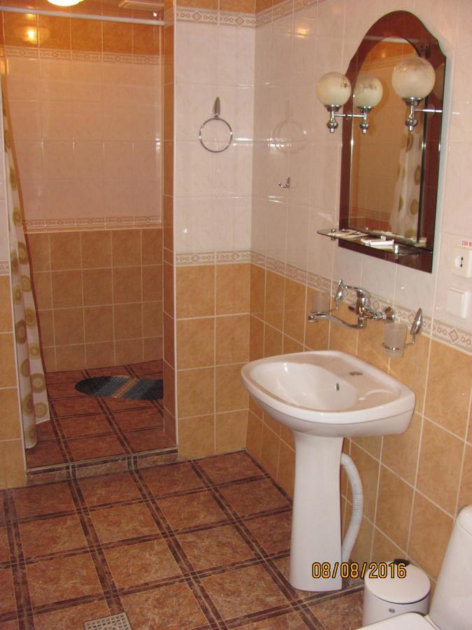 Hotel Vinnytsia Sawoy エクステリア 写真